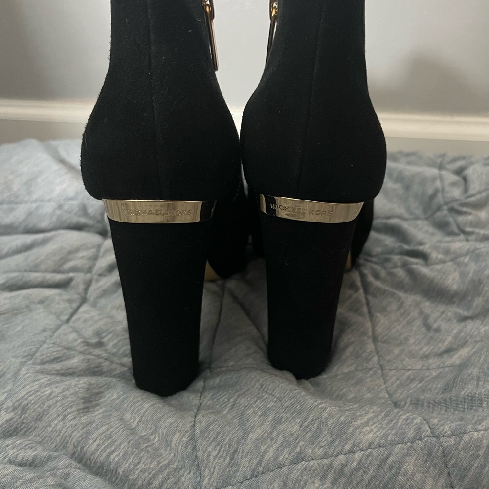Michael Kors Black Ankle Booties with Gold Zipper - Picture 3 of 5